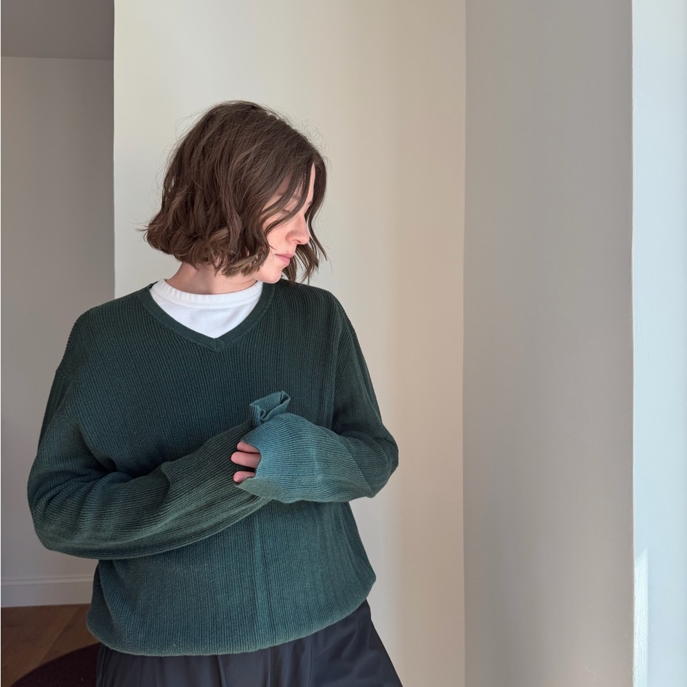 Vintage GH Bass Green V-Neck Sweater